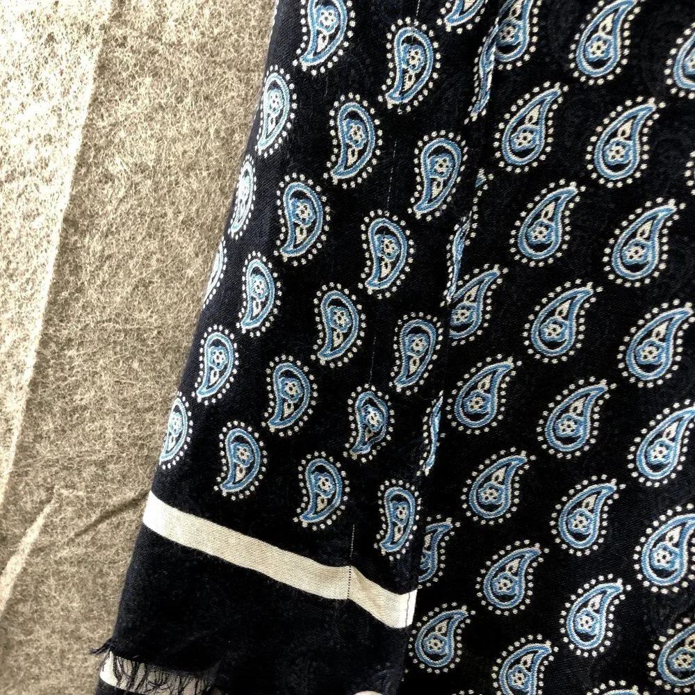 NWT Vera Bradley‎ Scarf Blue Paisley Rayon Fringe Soft Shawl Lightweight